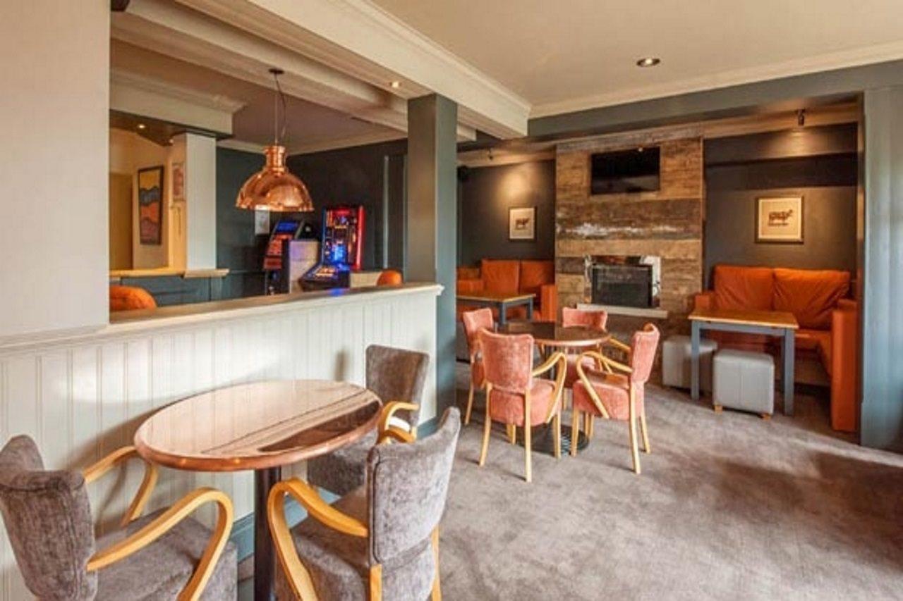 Premier Inn إيفيشام المظهر الخارجي الصورة